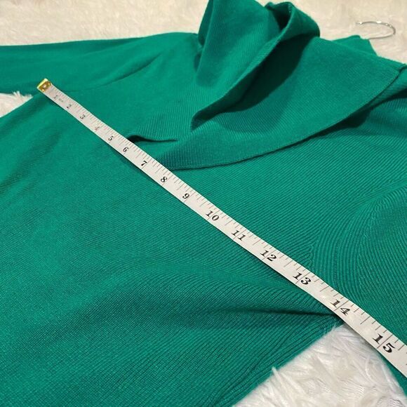 Anthropologie Ett:Twa Cecily Off Shoulder Sweater in Holiday Green Small - Picture 3 of 7